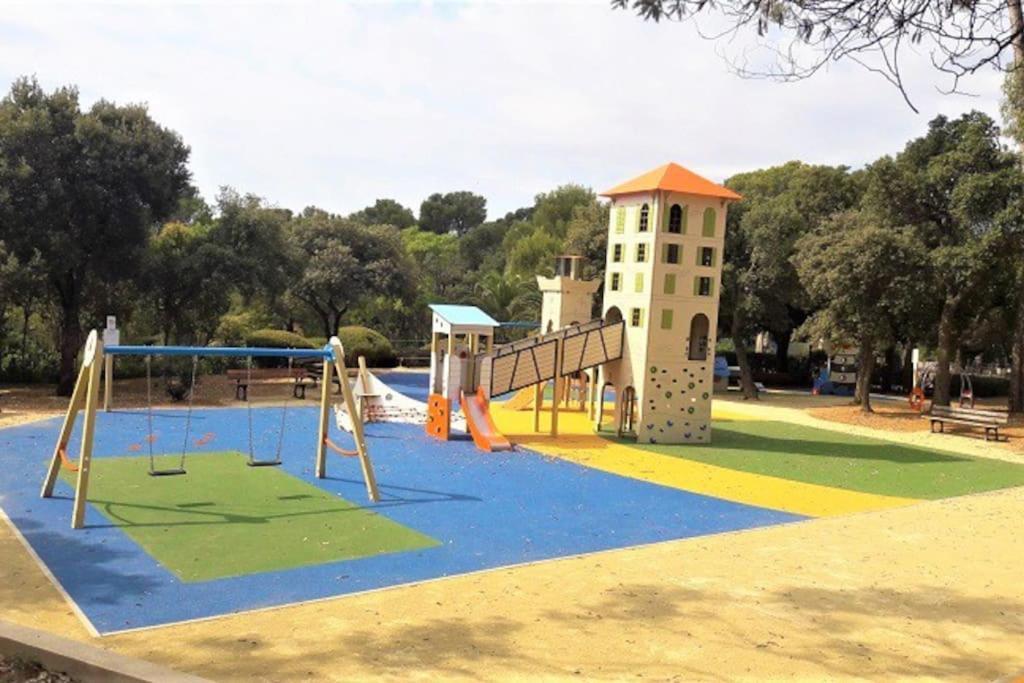 Appartement Joli A 100m De La Mer, Jardin Et Piscine