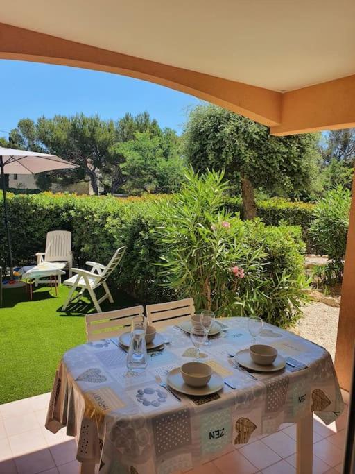 Appartement Joli A 100m De La Mer, Jardin Et Piscine *